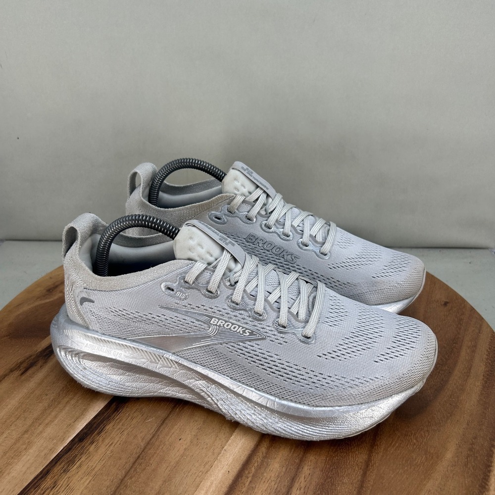 Brooks Women's Running Shoes in Light Gray and Silver